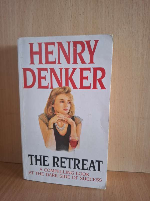 The Retreat : Henry Denker  (Paperback)