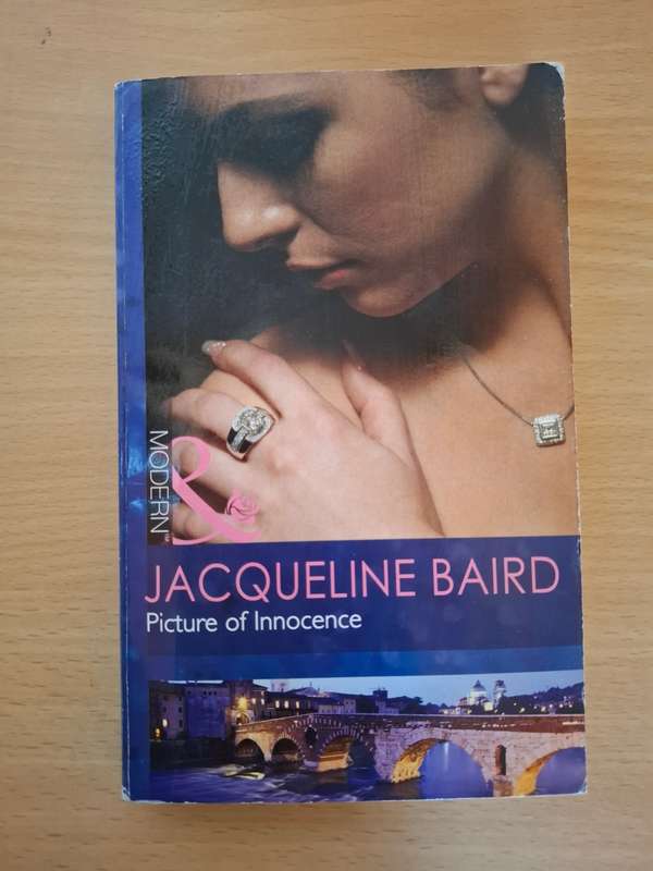 Mills & Boon - Picture of Innocence : Jacqueline Baird