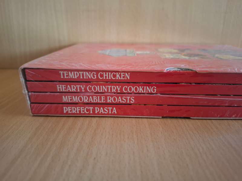 The Family Circle - The Good Cook`s Library Cookery Collection (4 Books) NEW CONDITION