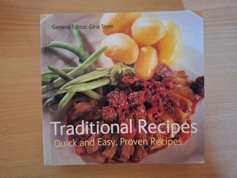 Traditional Recipes - Quick and easy proven recipes  (Paperback)