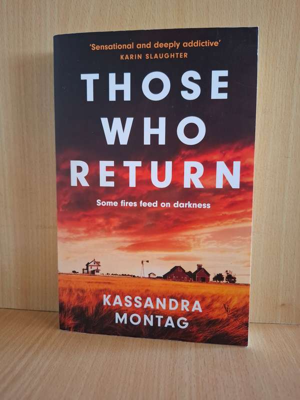 Those Who Return : Kassandra Montag  (Paperback)