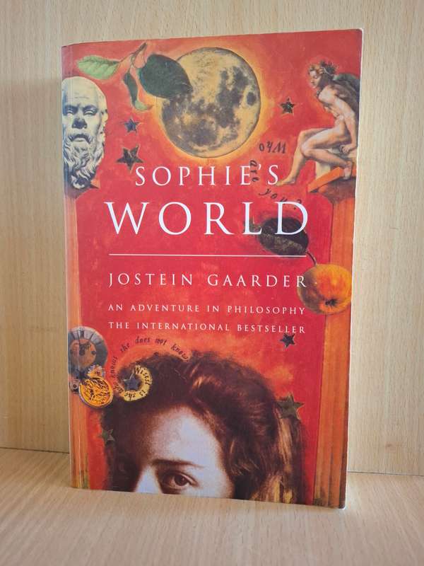 Sophie`s World : Jostein Gaarder  (Paperback)