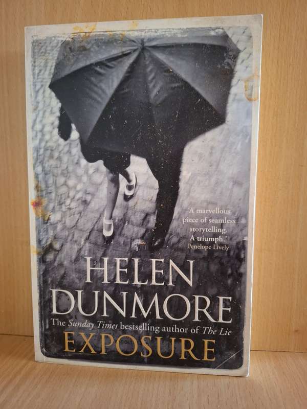 Exposure: Helen Dunmore (Paperback)