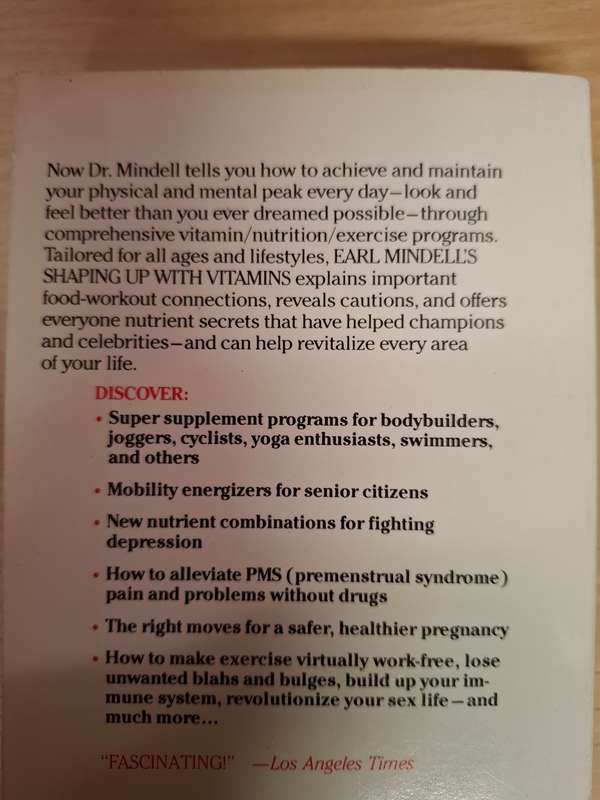 Earl Mindell`s Shaping Up with Vitamins  (Paperback)