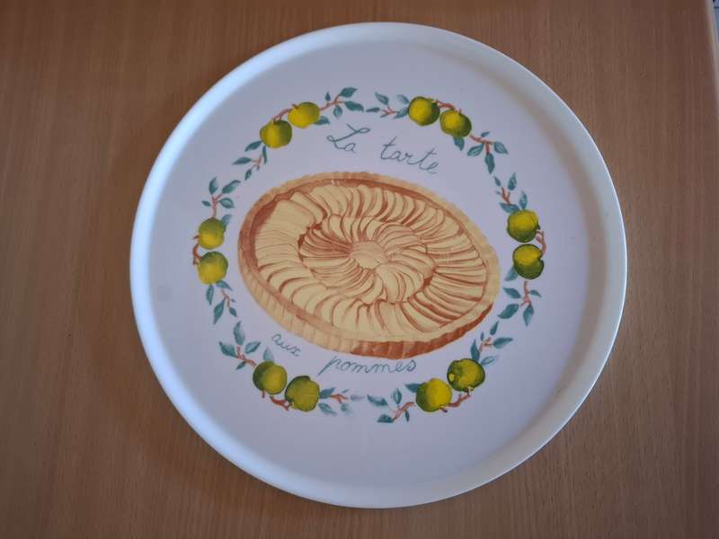 Round Ceramic Tart Dish - width 30cm