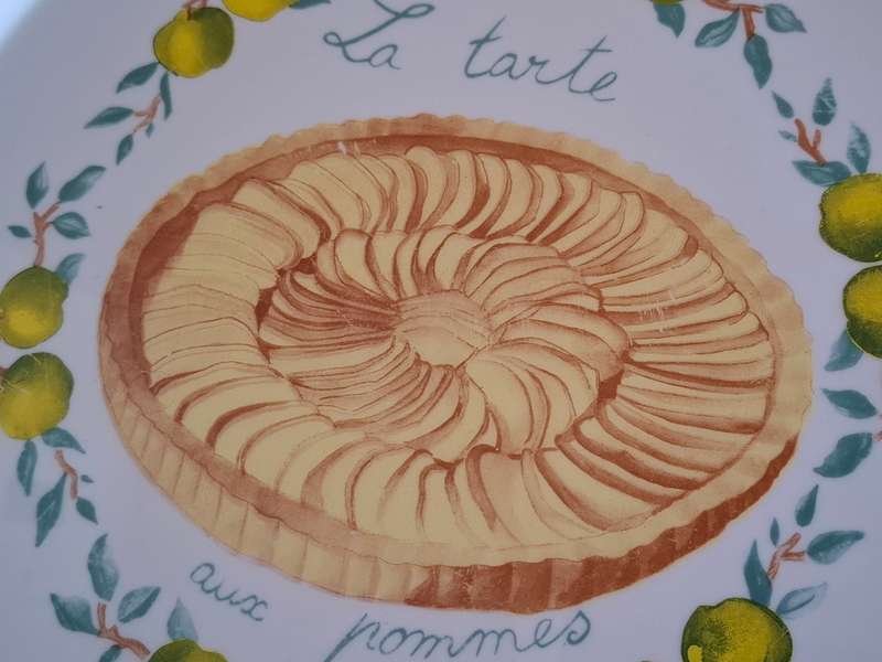 Round Ceramic Tart Dish - width 30cm