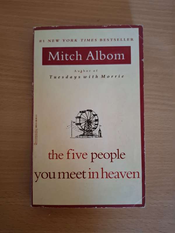 The Five People You Meet in Heaven: Mitch Albom (Paperback)