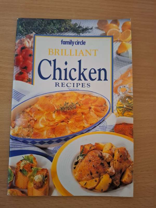 Family Circle - Brilliant Chicken Recipes  (Paperback)