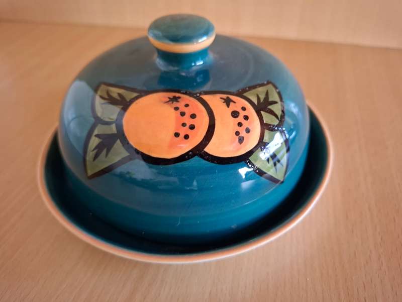 Green Terracotta Lidded Dish - width 16cm height 8cm