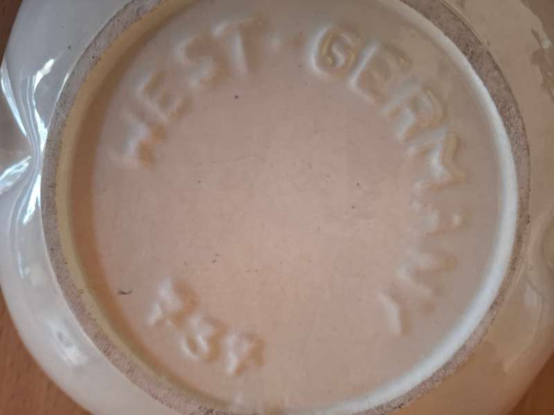 Vintage West-Germany Pottery Ashtray  (width 17cm)