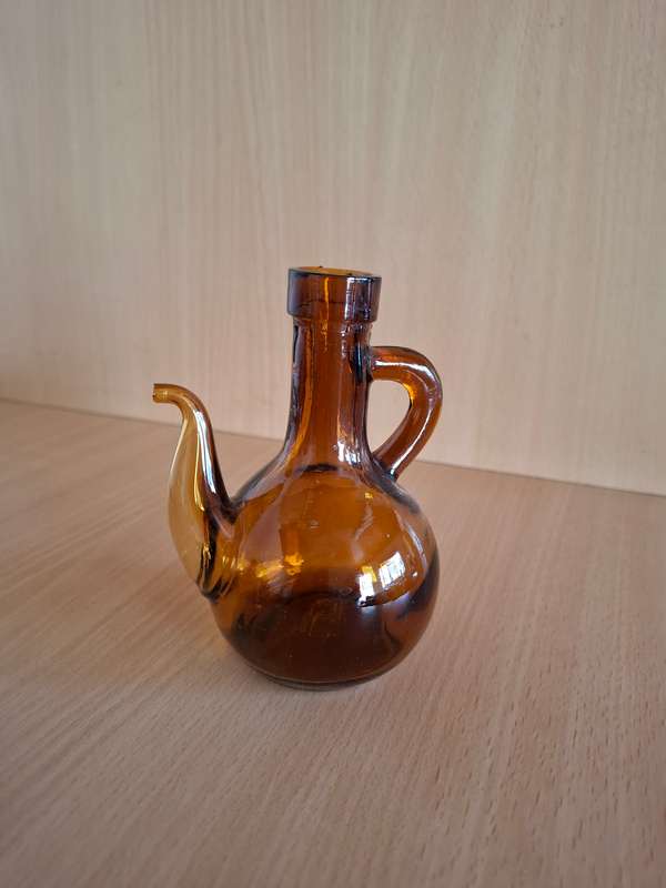 Small Vintage Brown Glass Jug - height 12cm width 9cm