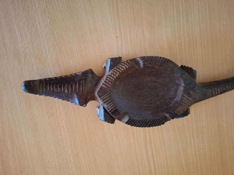Wooden Alligator Figurine Ashtray - 36cm x 10cm