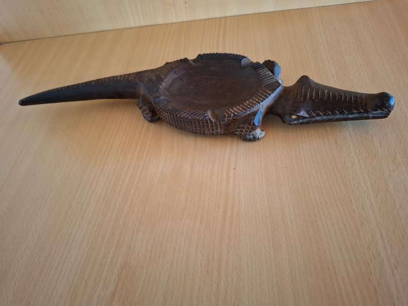 Wooden Alligator Figurine Ashtray - 36cm x 10cm