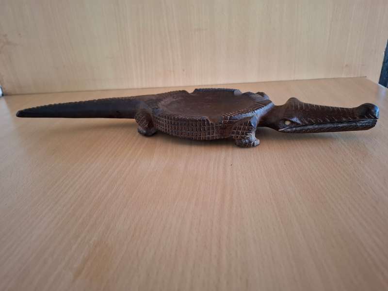 Wooden Alligator Figurine Ashtray - 36cm x 10cm