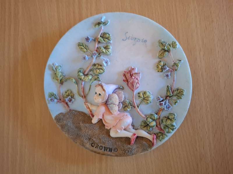 Fairy Figurine Wall Plate - width 14cm