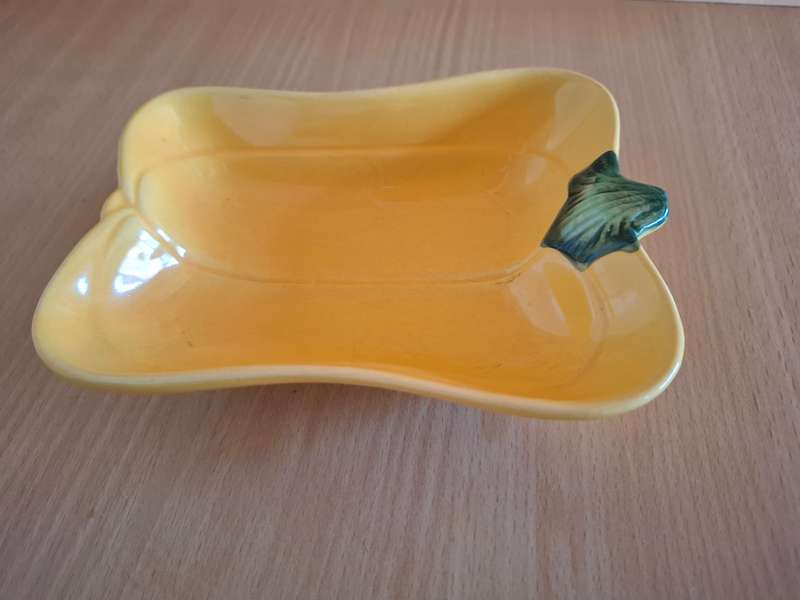 Set of 2 Vegetable Shaped Ceramic Serving Dishes - 15cm x 12 cm