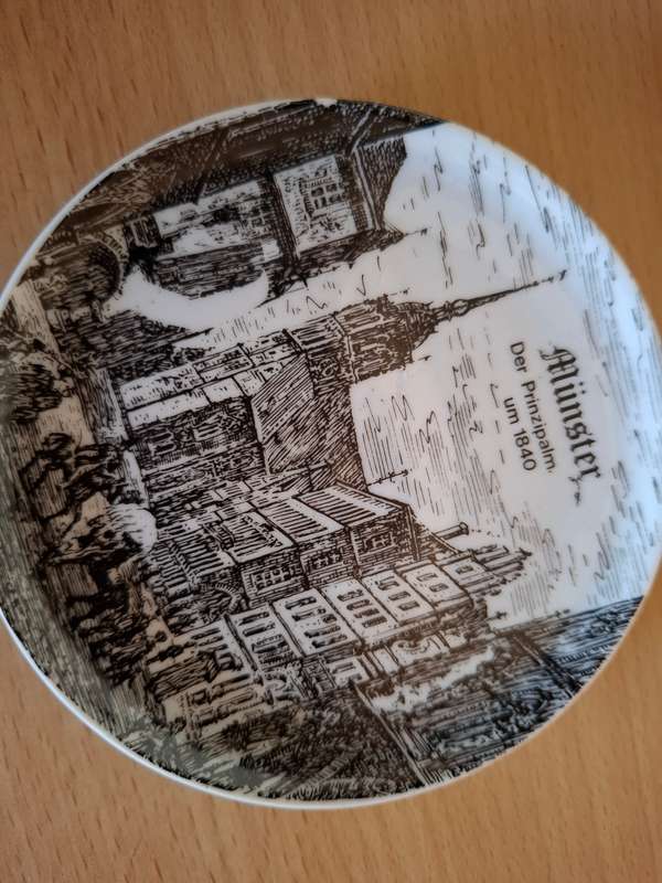 Small German Porcelain Plate - Munster Cathedral - width 10cm