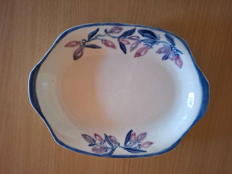 Floral Ceramic Dish - 23cm x 17cm