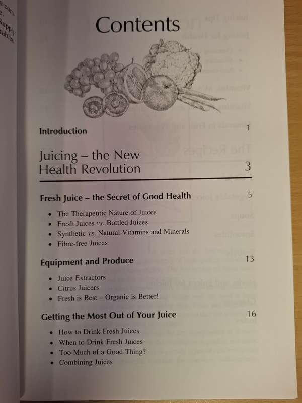Julie Stafford`s Juicing for Health - Over 200 recipes for fruit & vegetable juices (Paperback)
