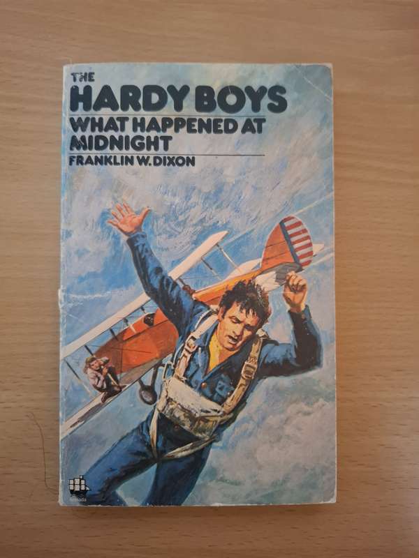 The Hardy Boys - What Happened at Midnight : Franklin W. Dixon  (Paperback)