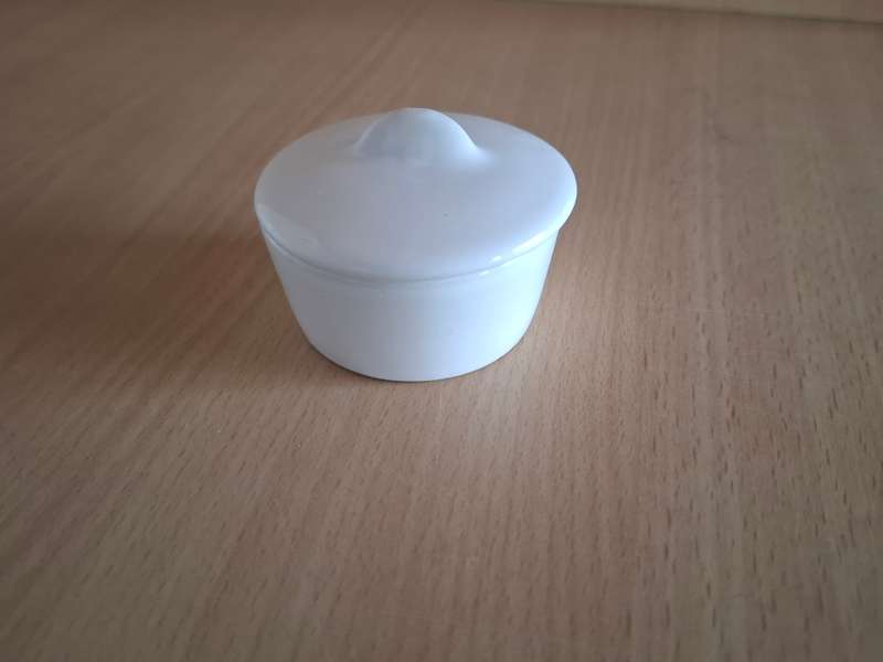 Mini White Lidded Bowl - width 5cm height 3cm