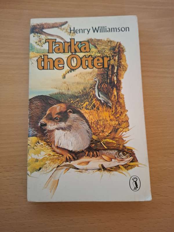 Tarka the Otter : Henry WIlliamson  (Paperback)