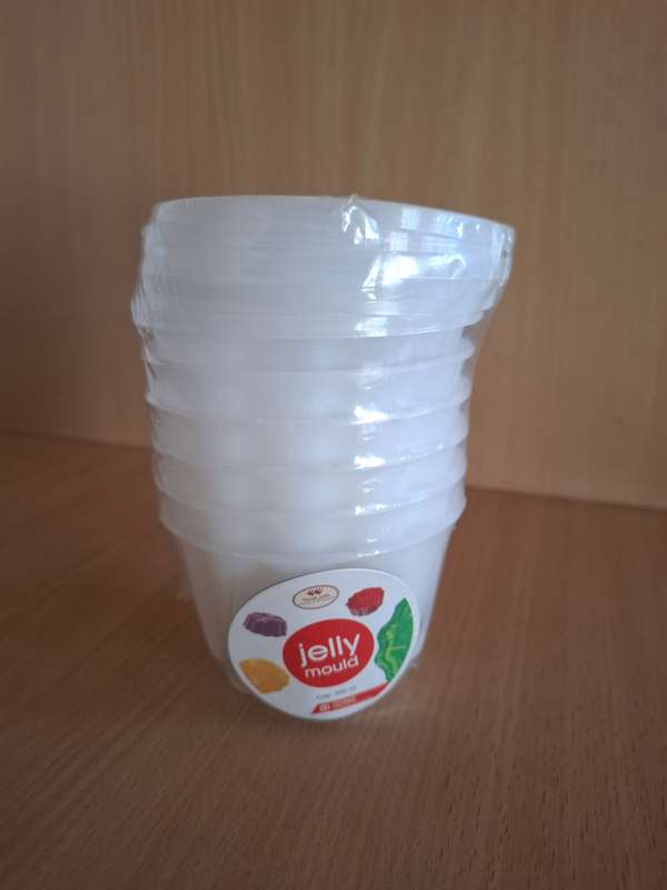 Set of 6 Jelly Moulds (200ml) NEW CONDITION