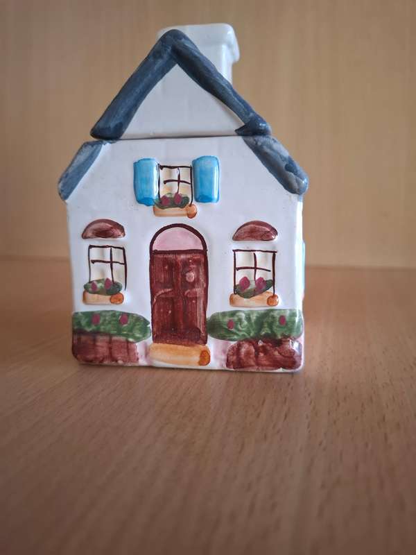 Ceramic House Shaped Sugar Bowl