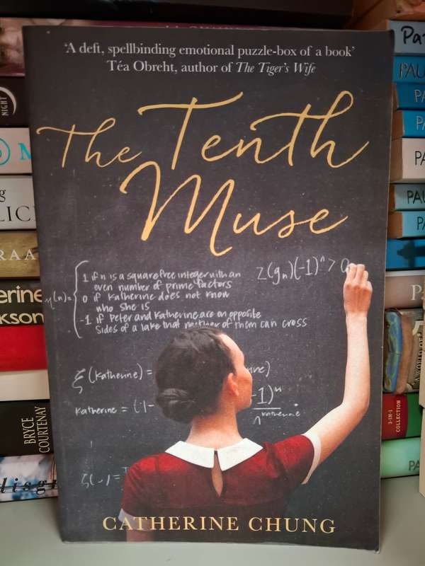 The Tenth Muse: Catherine Chung  (Paperback)