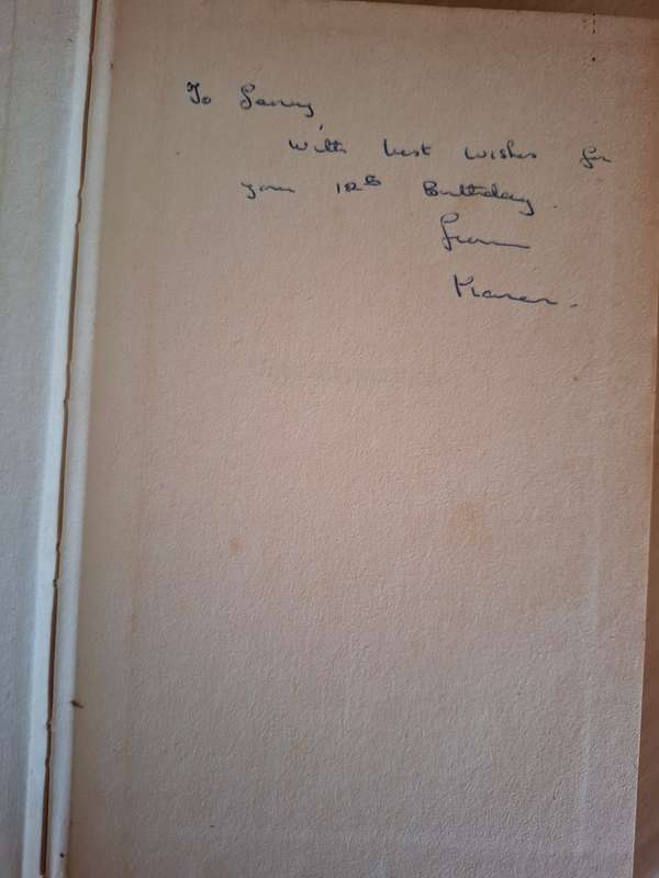 Great Expectations by Charles Dickens  (Hardcover)