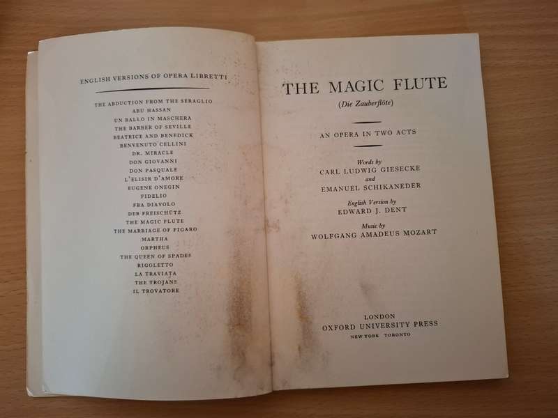 Mozart - The Magic Flute (English version by Edward J. Dent) Paperback