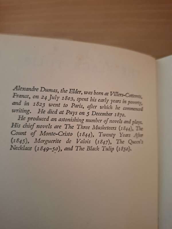 The Black Tulip: Alexandre Dumas  (Hardcover)