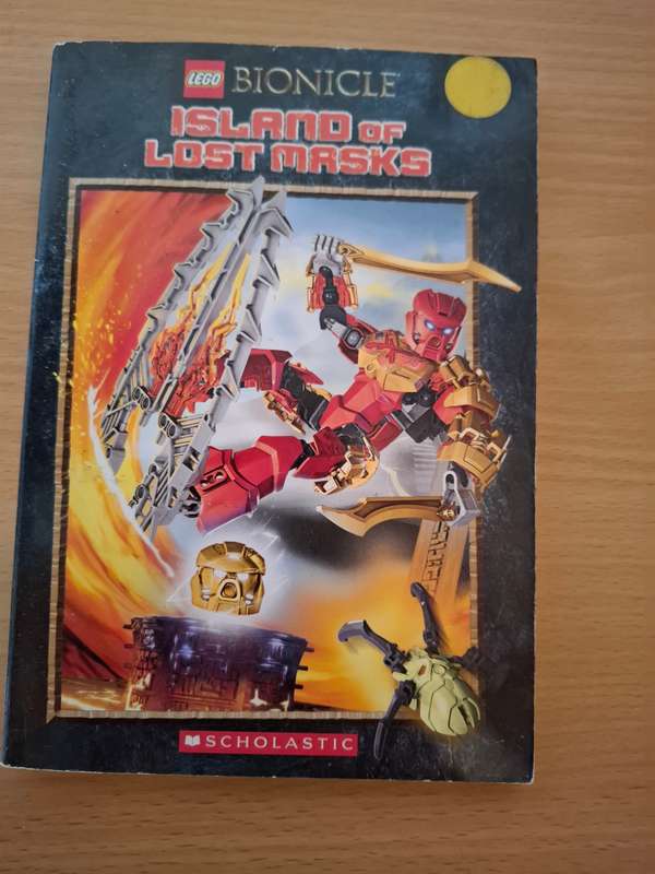 Lego Bionicle - Island of Lost Masks  (Paperback)