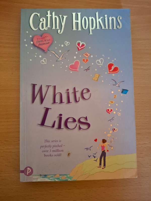 White Lies : Cathy Hopkins  (Paperback)