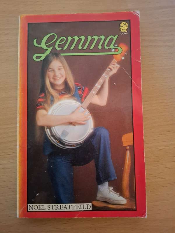 Gemma : Noel Streatfeild (Paperback)