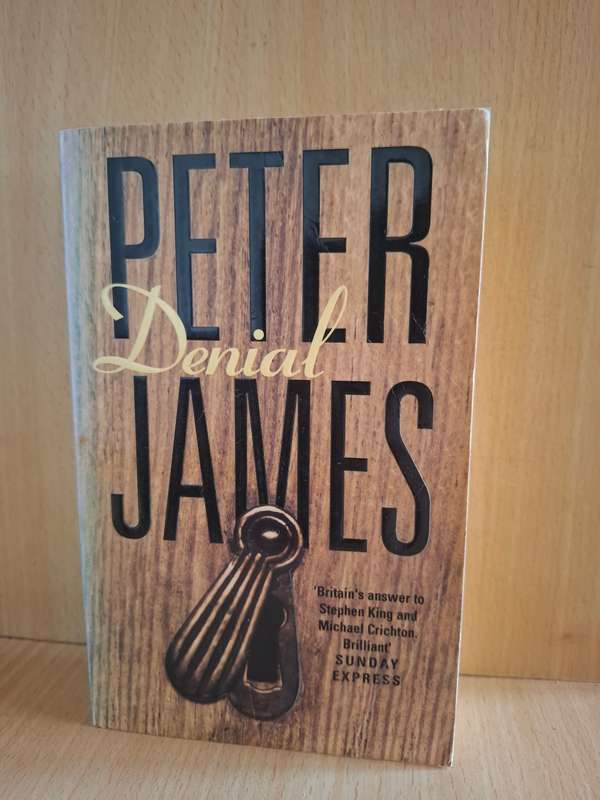 Denial : Peter James  (Paperback)