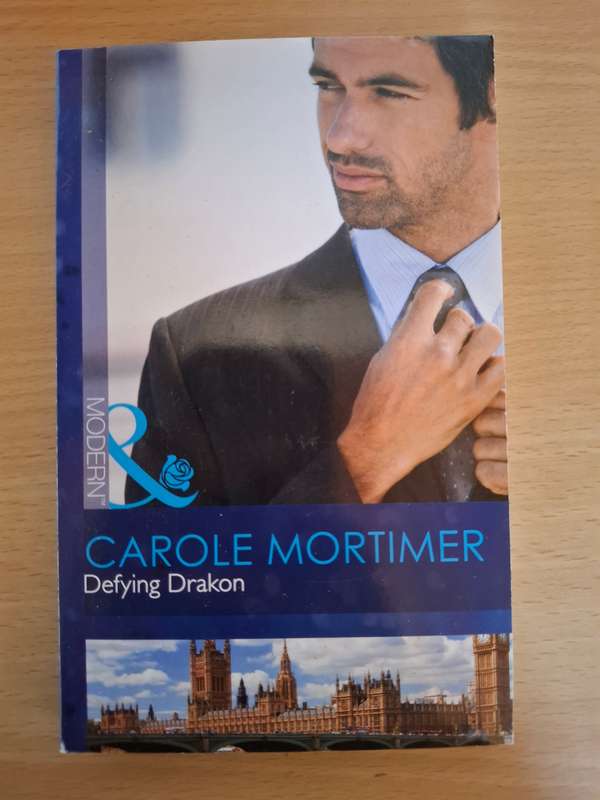 Mills & Boon - Defying Drakon : Carole Mortimer