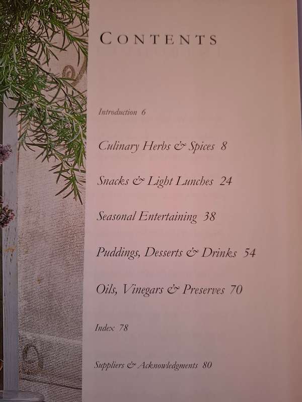 Marie-Pierre Moine`s Aromatic Kitchen - Over 75 Sensational Recipes for Cooking with Herbs