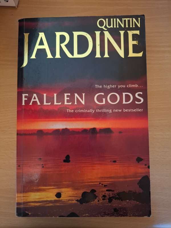 Fallen Gods : Quintin Jardine  (Paperback)