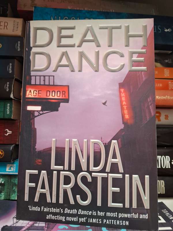 Death Dance: Linda Fairstein (Paperback)