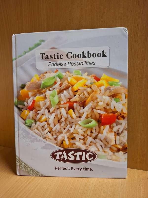 Tastic Cookbook  (Hardcover)