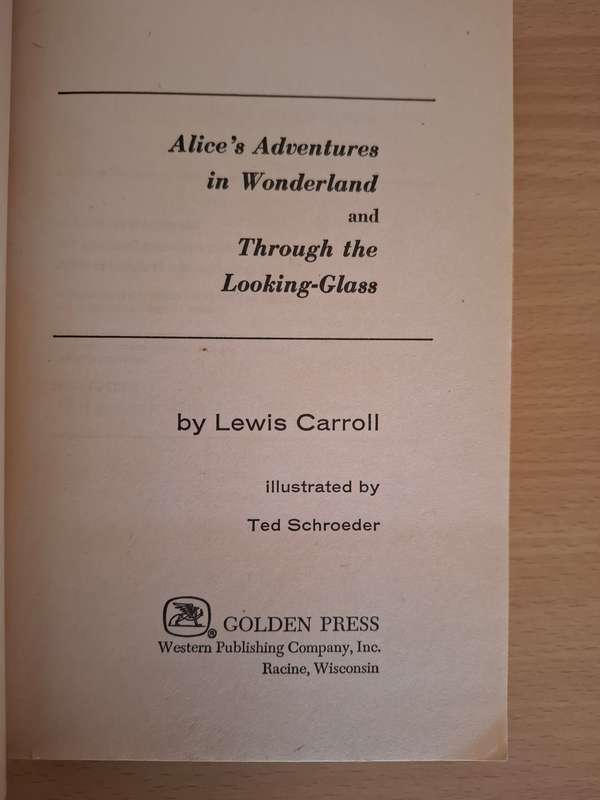 Alice in Wonderland by Lewis Carroll  (Paperback)