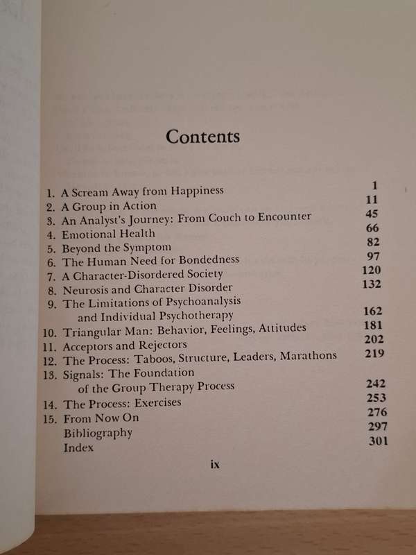 A Scream Away from Happiness : Daniel Casriel, M.D. (Paperback)