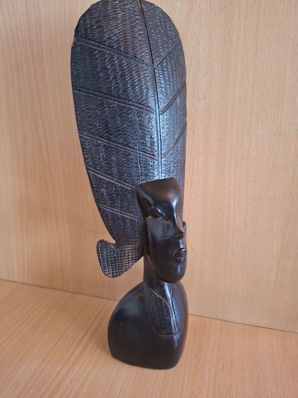 Carved Wooden African Female Figurine  (28cm x 10cm)