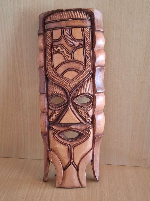 Wooden African Mask (31cmx 12cm)