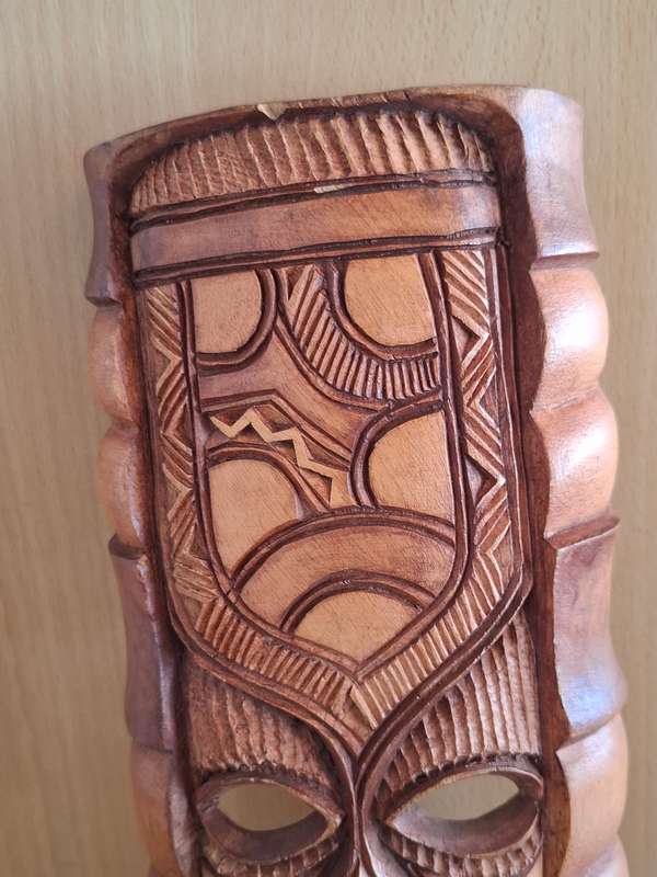 Wooden African Mask (31cmx 12cm)