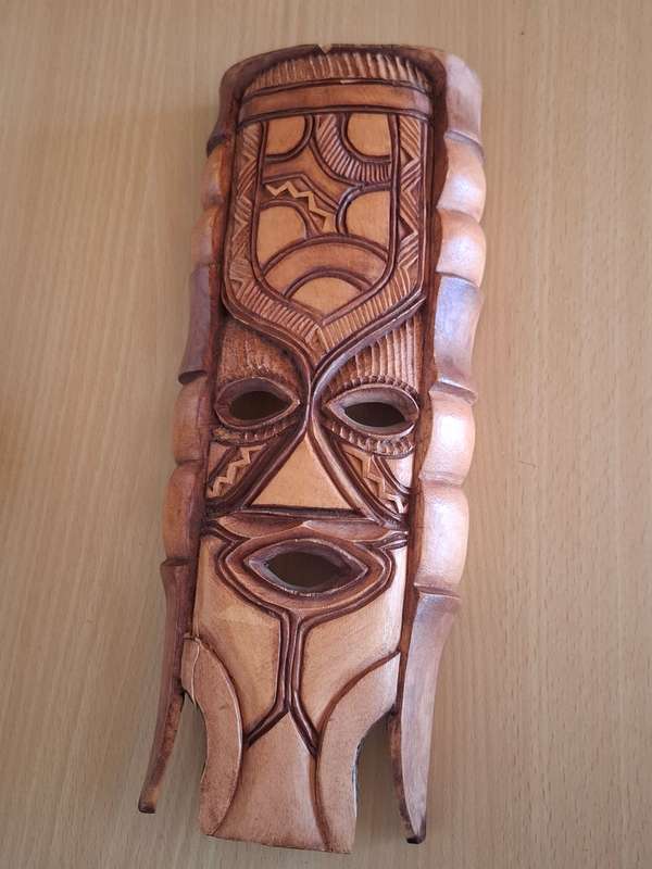 Wooden African Mask (31cmx 12cm)