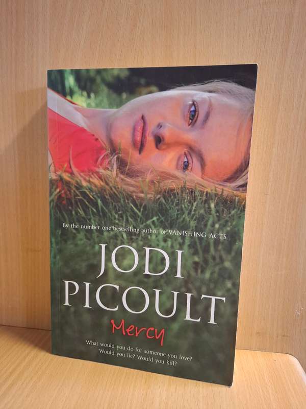Mercy : Jodi Picoult  (Paperback)