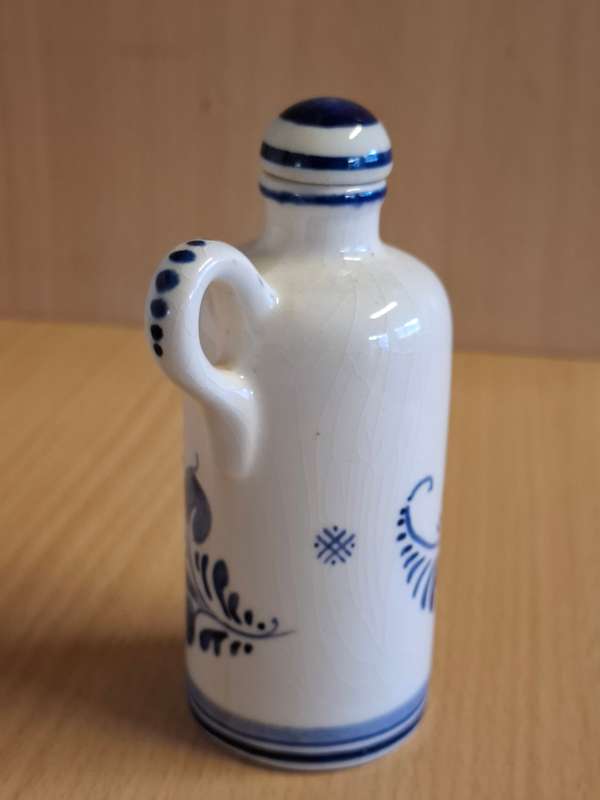 Small Ceramic Blue & White Jar, Made in Holland - height 9cm width 4cm