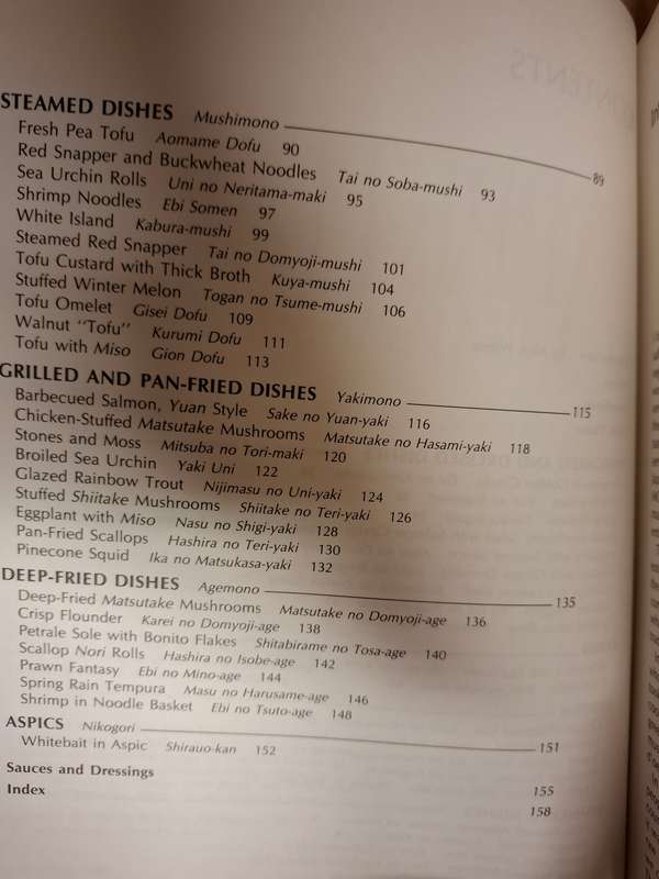 Appetizers in a Japanese Mood : Yukiko and Robert Haydock  (Paperback)